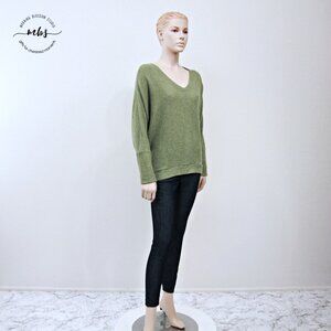 NWT Korye V Neck Dolman Sleeves Sweater Green Women XL